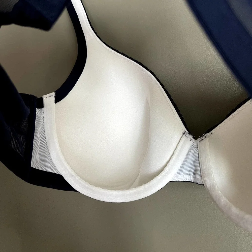 NWOT Cacique Modern Lace Lightly Lined Full Coverage‎ Bra in New Navy Blue 38C